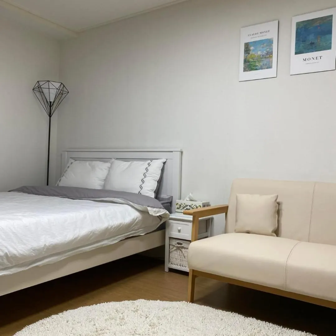 Gangnam Station 3 Minutes Comfortable Officetel #Plastic Surgery #Business Trip #Convenient Transportation 0*, Seoul